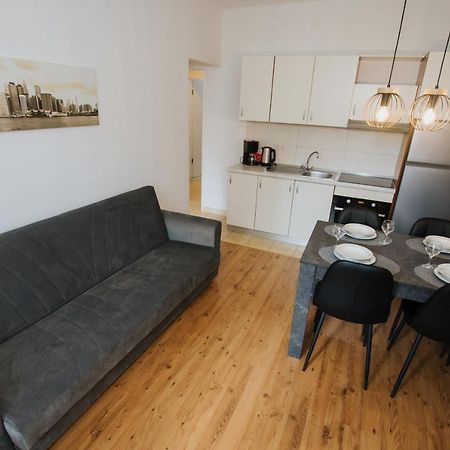 Apartment Deni 索林 外观 照片