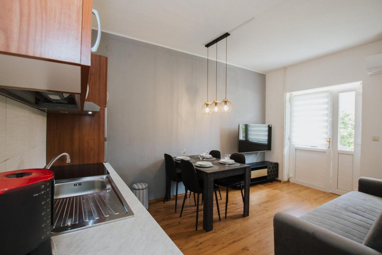 Apartment Deni 索林 外观 照片